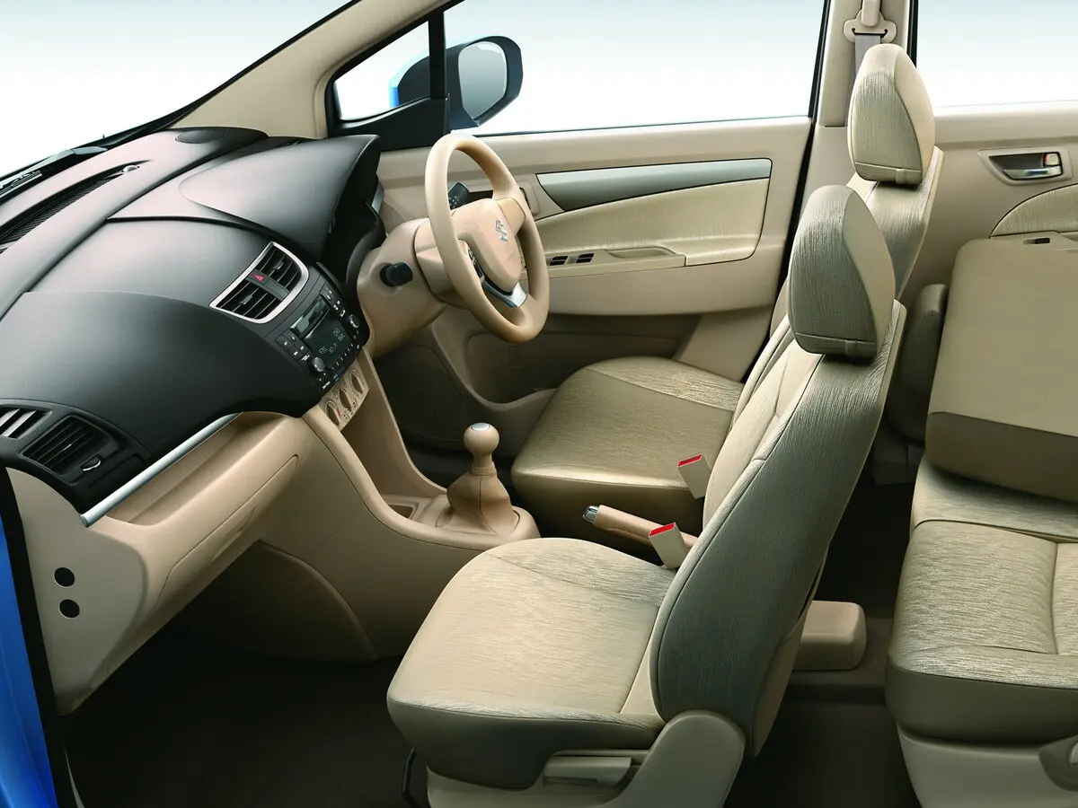 Suzuki Ertiga I Компактвэн — сүрөт 7