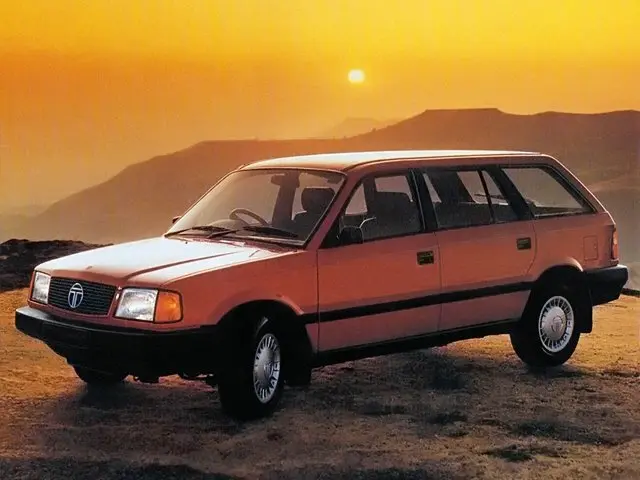 Tata Estate 1993 – 2000