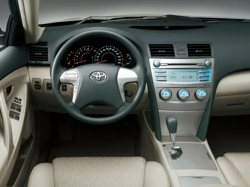 Toyota Aurion I Седан — сүрөт 5