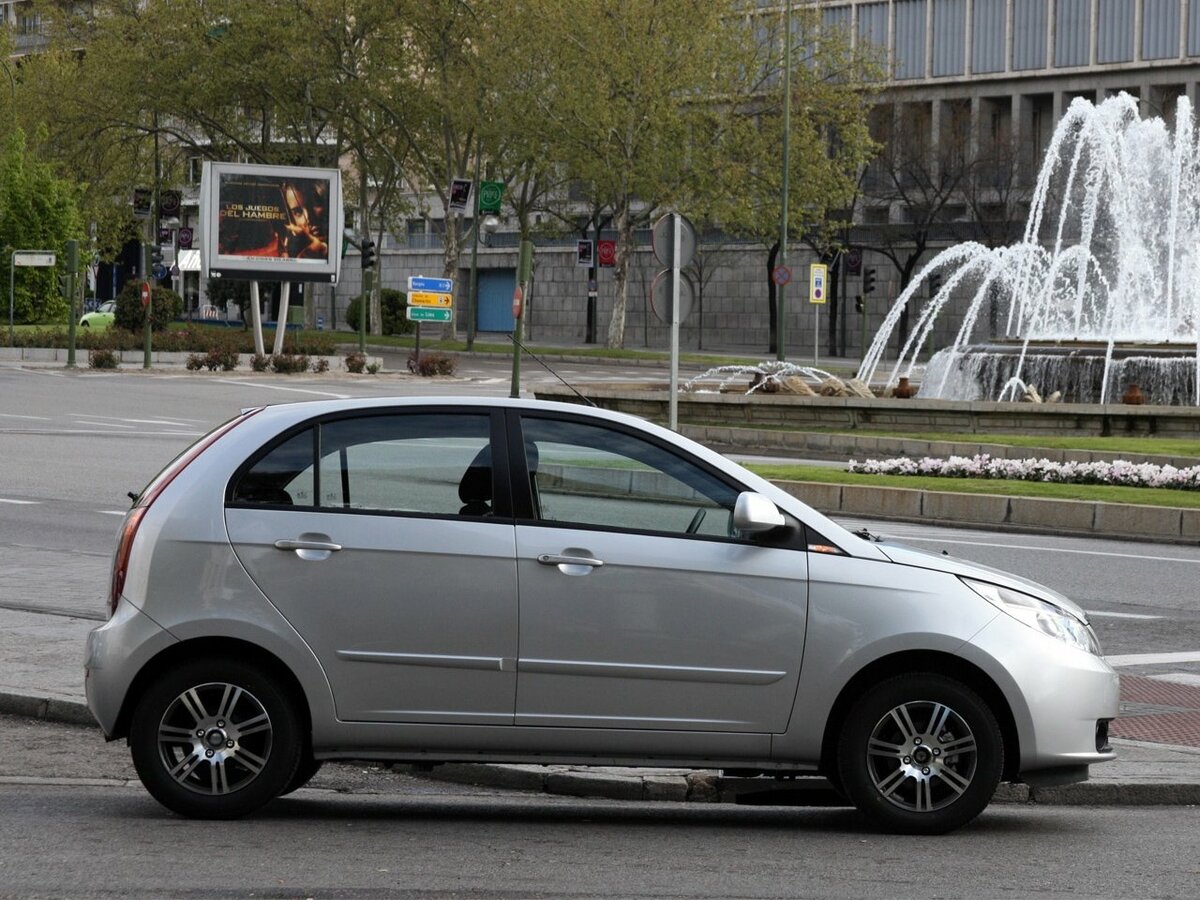 Tata Indica II Vista Хэтчбек 5 дв. — фото 2