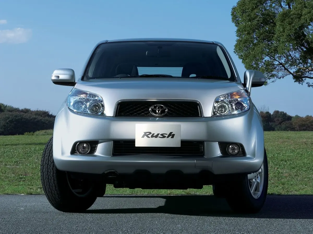 Toyota Rush I Внедорожник 5 дв. — фото 3