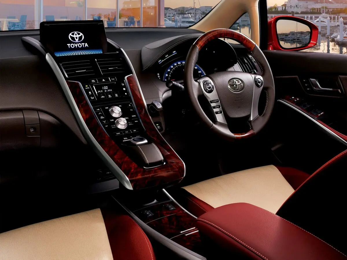 Toyota Sai 2009 – 2017 Седан — фото 5