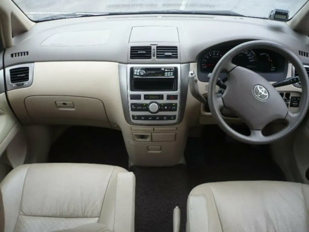 Toyota Picnic II Компактвэн — сүрөт 3