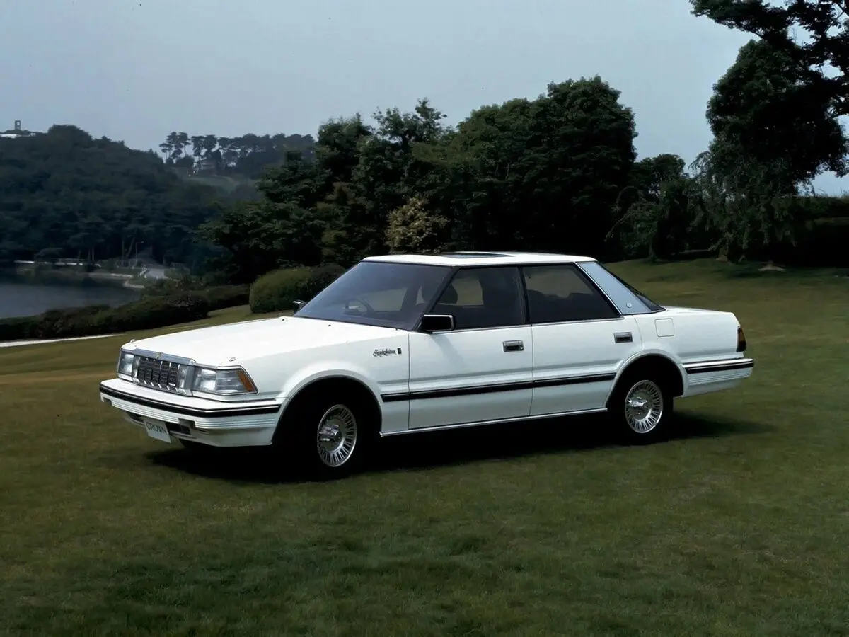 Toyota Crown VII (S120) Седан — сүрөт 2
