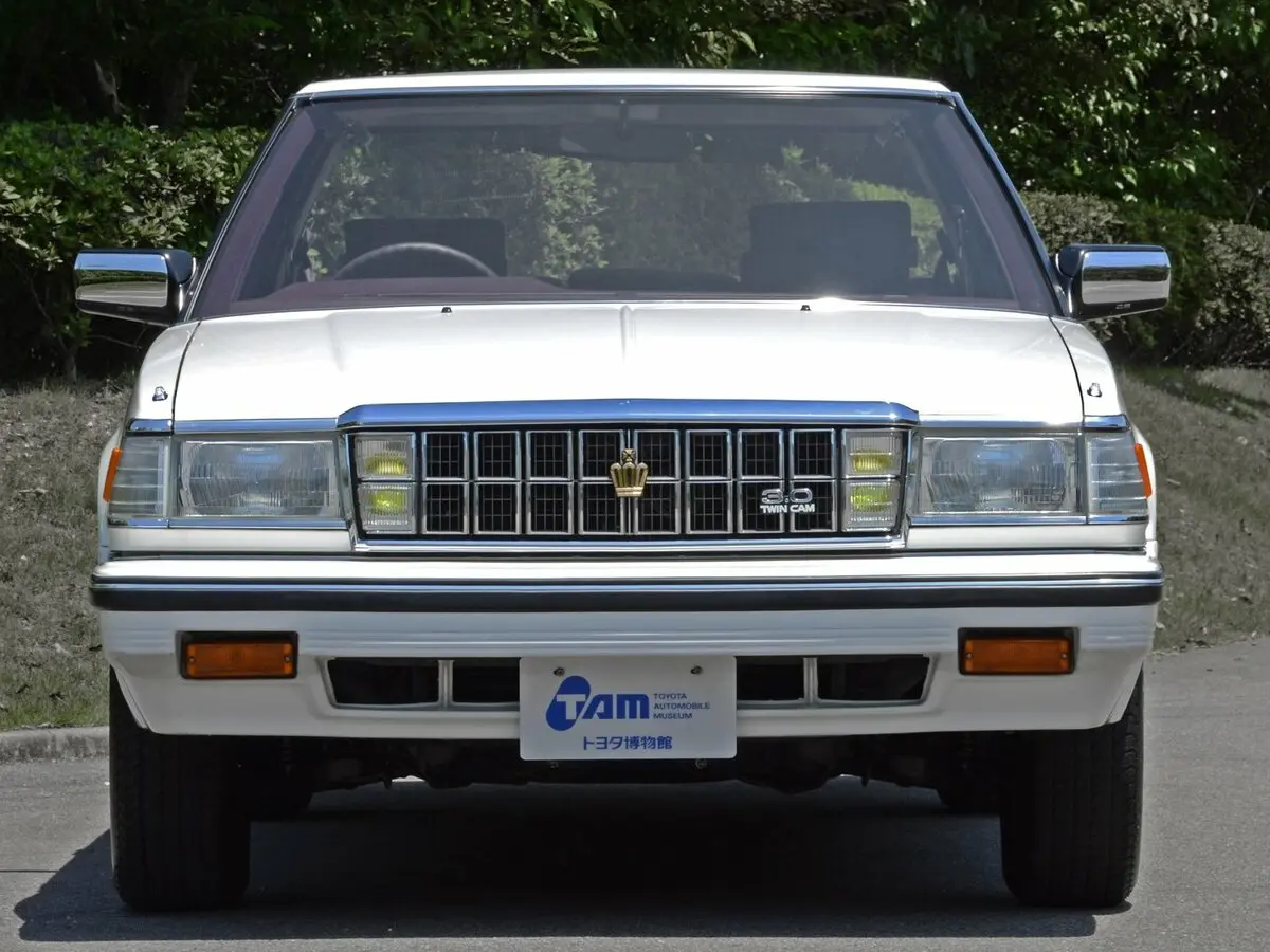 Toyota Crown VII (S120) Седан — сүрөт 4