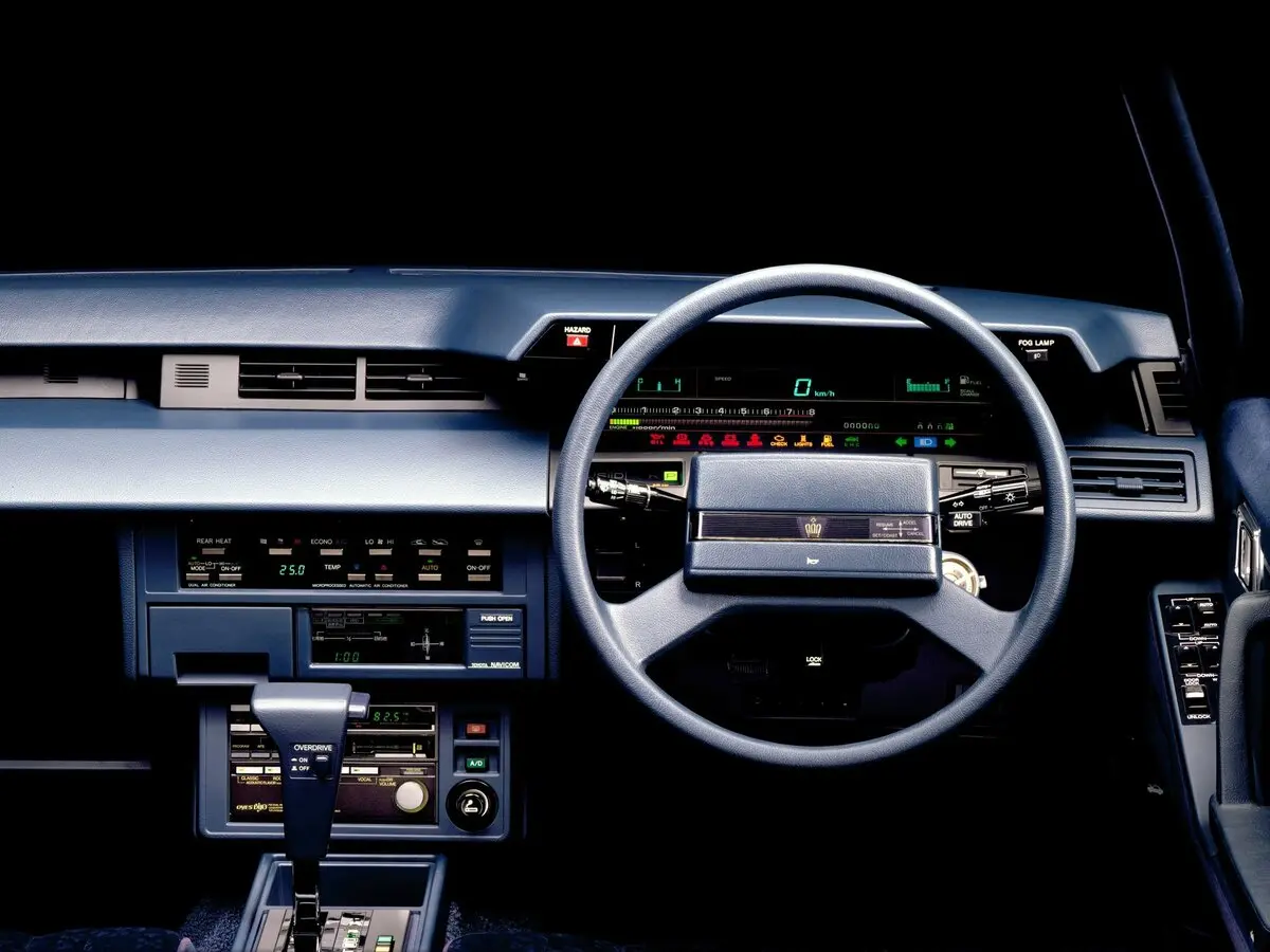 Toyota Crown VII (S120) Седан — сүрөт 7