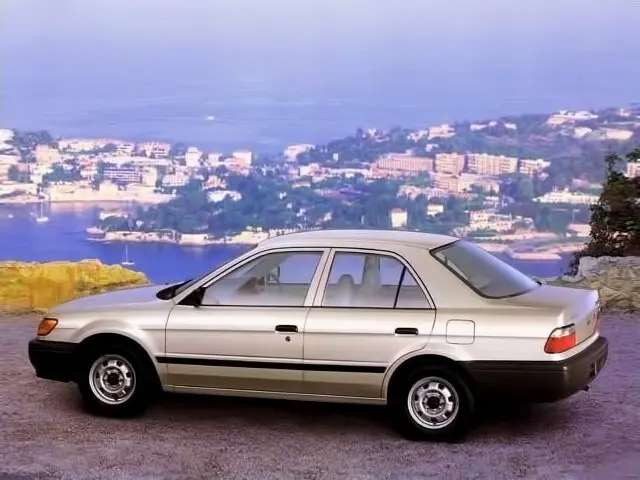 Toyota Soluna 1996 – 2003 Седан — фото 2
