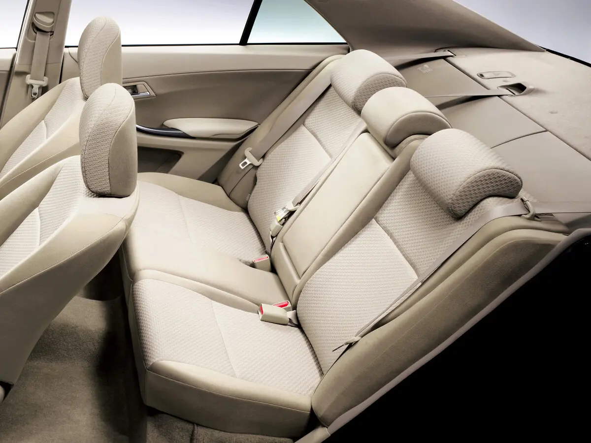 Toyota Premio II (T26) Седан — сүрөт 8