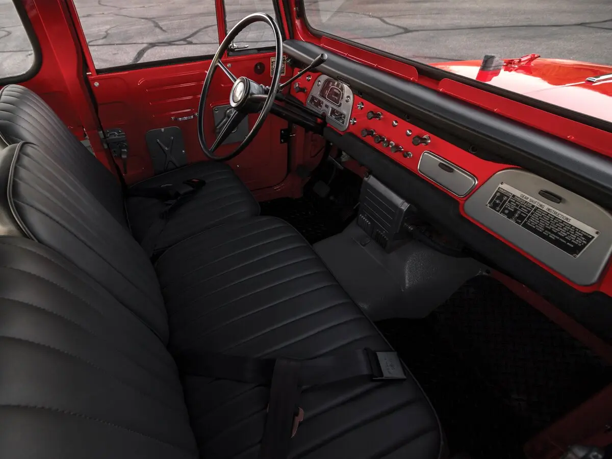 Toyota Land Cruiser 40 Series Внедорожник 3 дв. — фото 7