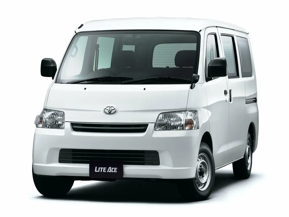 Toyota Town Ace IV Компактвэн — фото 2