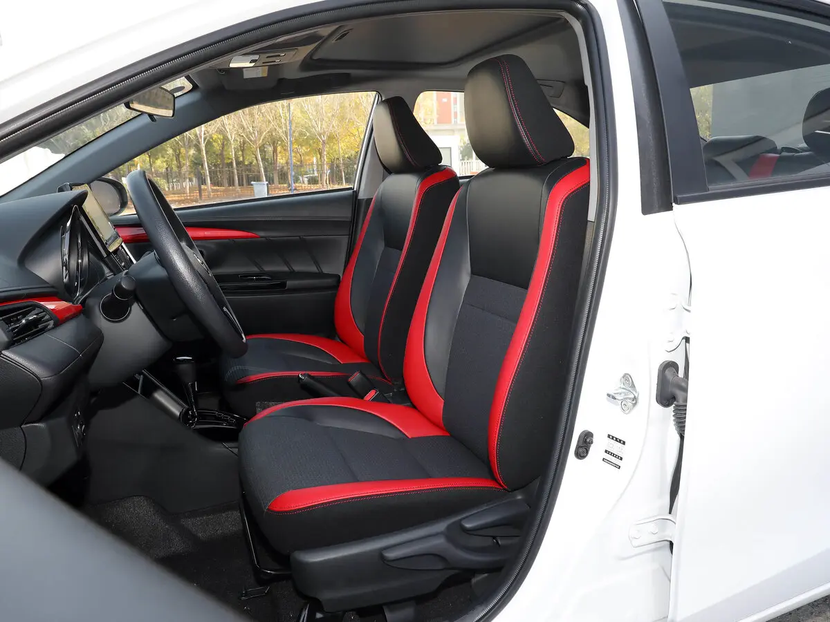 Toyota Vios III Рестайлинг Седан — фото 6