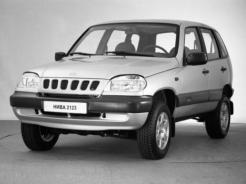 Lada (ВАЗ) 2123 1998 – 2002 Внедорожник 5 дв. — сүрөт 3