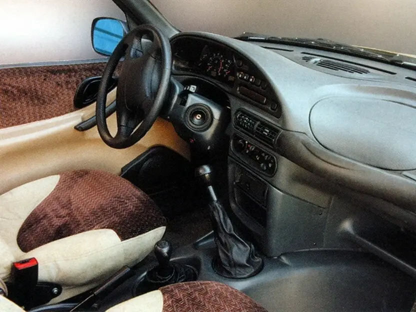 Lada (ВАЗ) 2123 1998 – 2002 Внедорожник 5 дв. — сүрөт 4