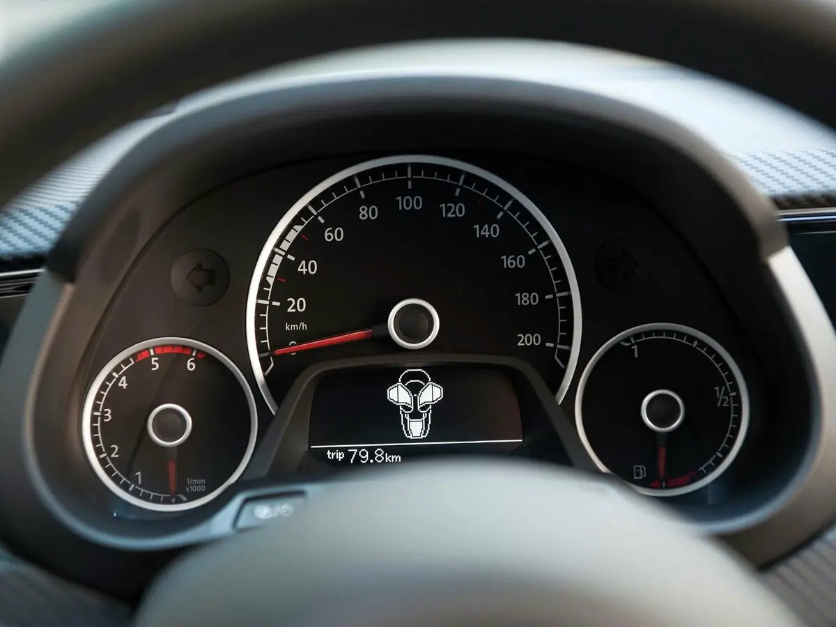Volkswagen XL1 2013 – 2015 Купе — photo 9