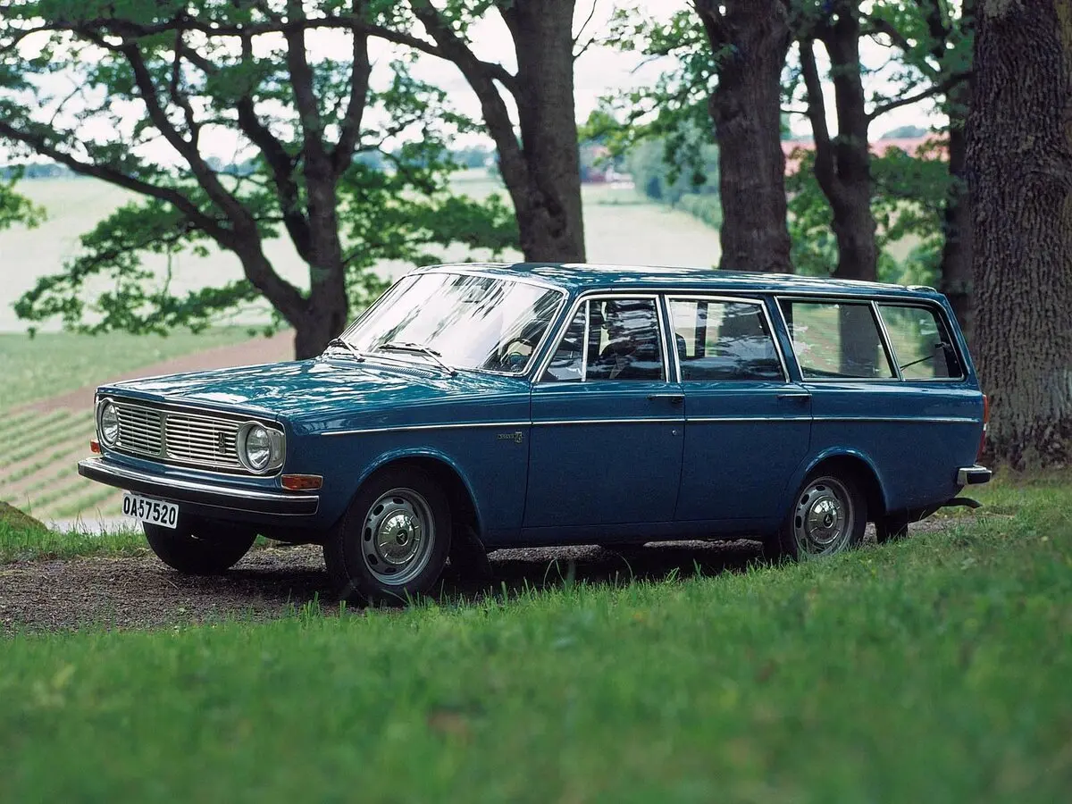 Volvo 140 Series 1966 – 1975 Универсал 5 дв. — 照片 2