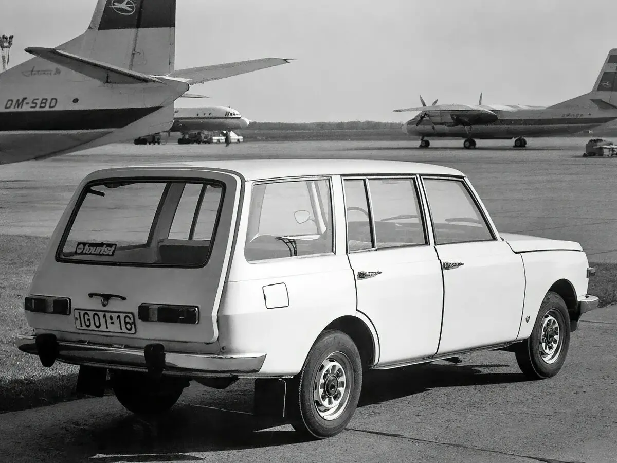 Wartburg 353 1966 – 1989 Универсал 5 дв. — 照片 4