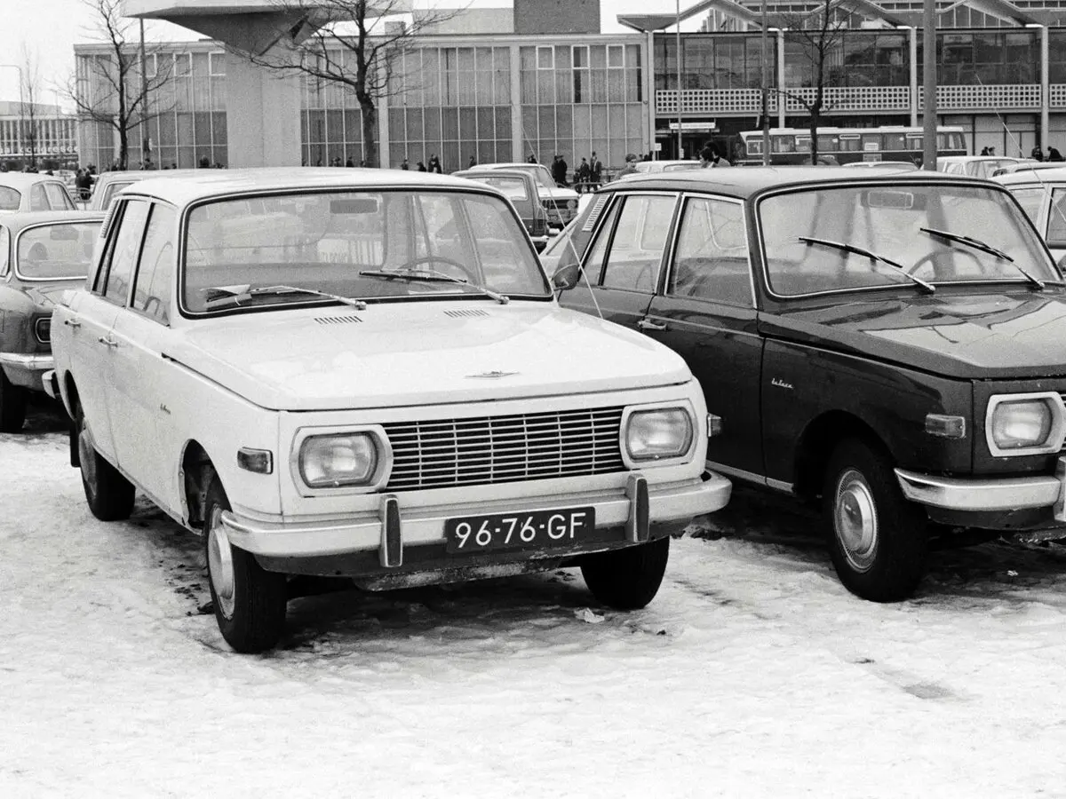 Wartburg 353 1966 – 1989 Седан — 照片 2