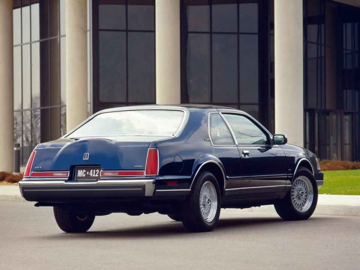 Lincoln Mark VII 1984 – 1992 Купе — сүрөт 5