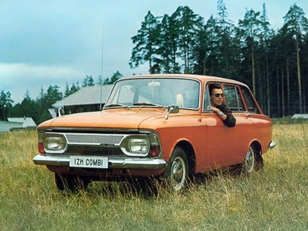Иж 2125 «Комби» 1973 – 1997 Лифтбек — сүрөт 3