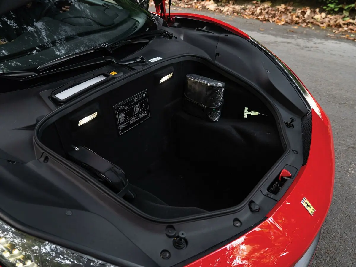 Ferrari 488 2015 – 2019 Купе GTB — сүрөт 11