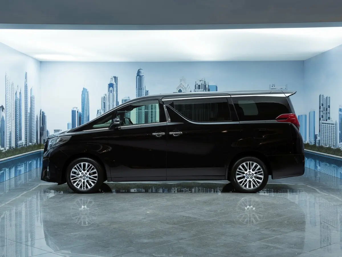 Toyota Alphard III Минивэн — фото 2