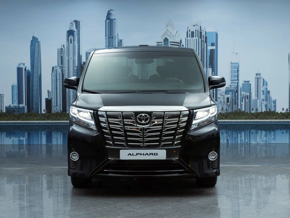 Toyota Alphard III Минивэн — фото 3
