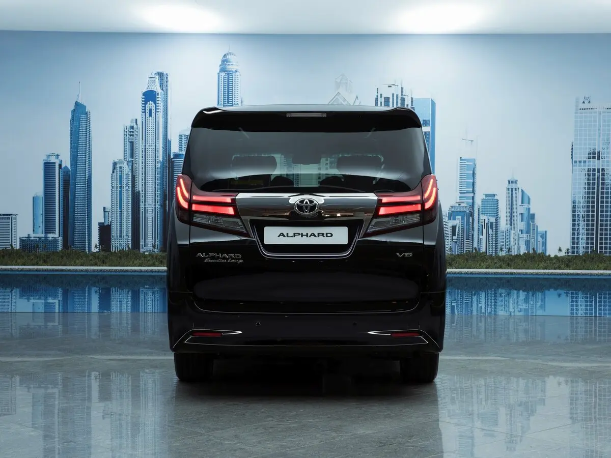 Toyota Alphard III Минивэн — фото 4