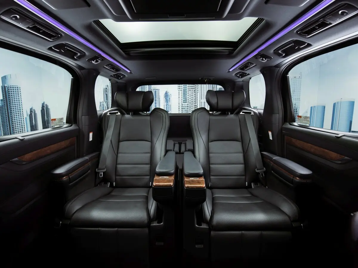Toyota Alphard III Минивэн — фото 10