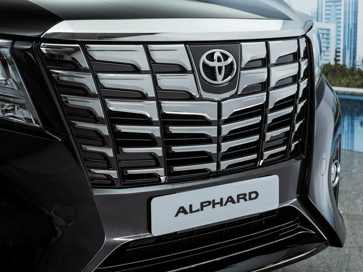 Toyota Alphard III Минивэн — фото 15
