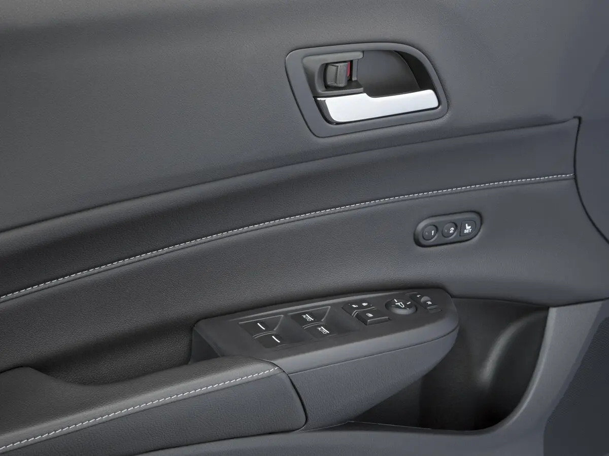 Acura ILX I Рестайлинг Седан — photo 12