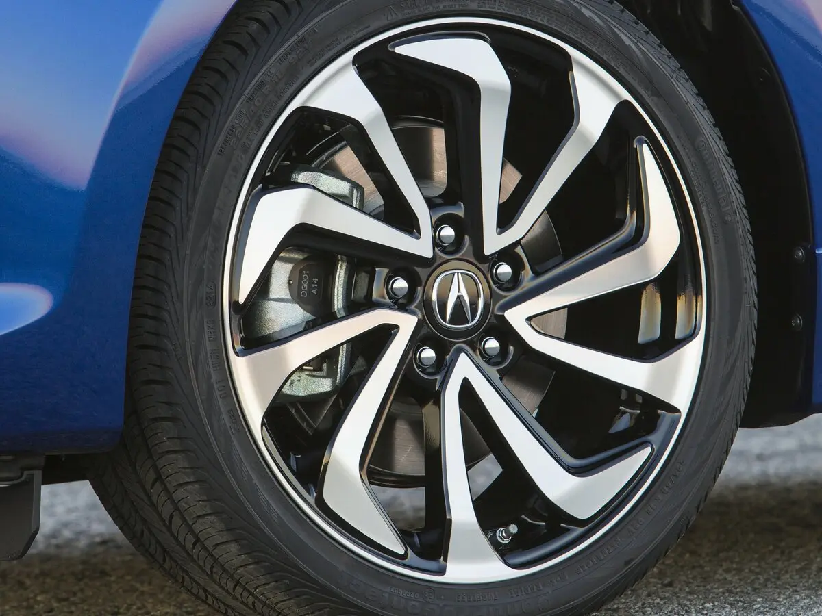 Acura ILX I Рестайлинг Седан — photo 19