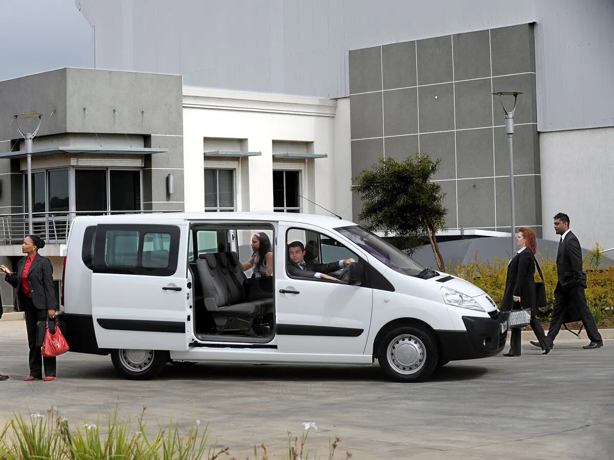 Peugeot Expert II Минивэн — photo 2