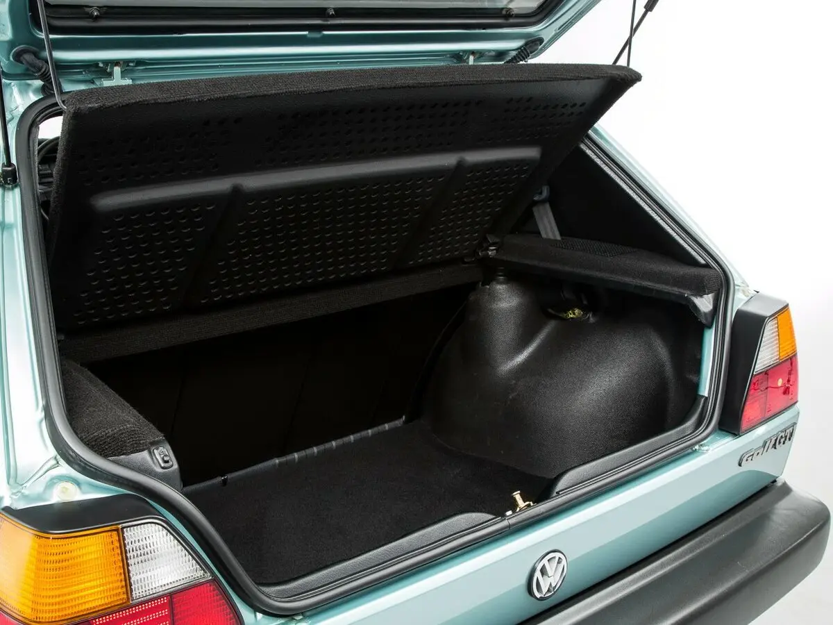 Volkswagen Golf GTI II Хэтчбек 5 дв. — сүрөт 6