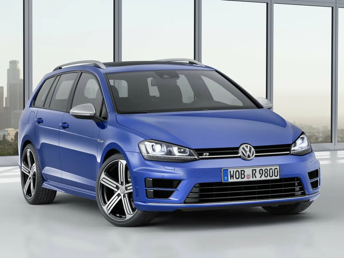 Volkswagen Golf R VII Универсал 5 дв. — 照片 3