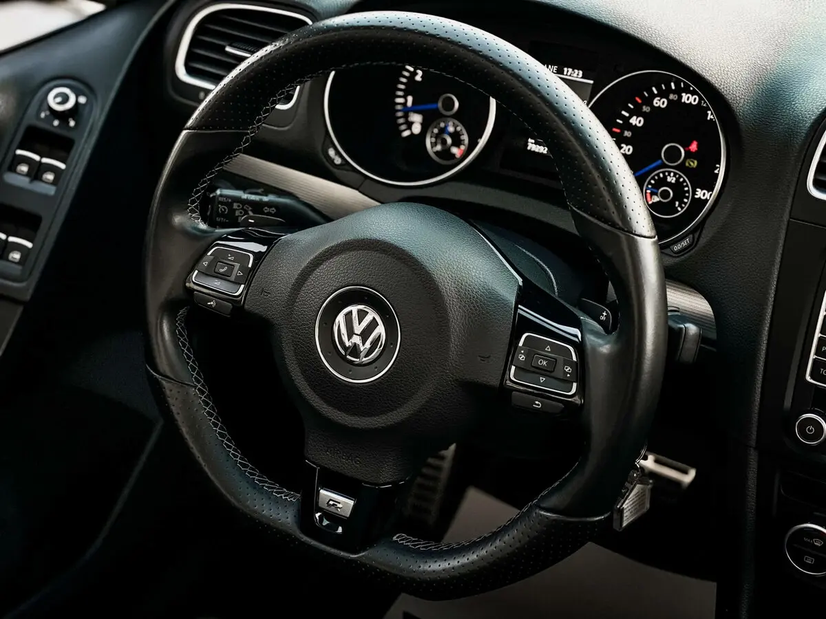 Volkswagen Golf R VI Кабриолет — сүрөт 8