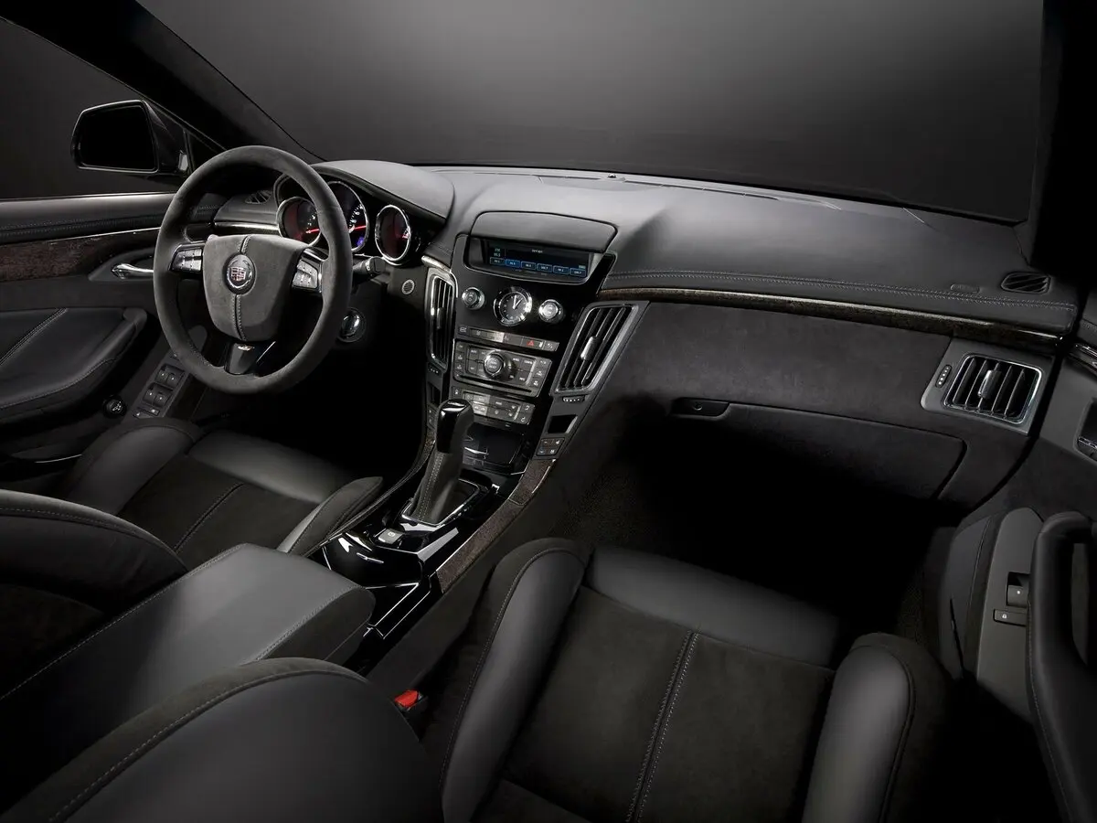 Cadillac CTS-V II Универсал 5 дв. — сүрөт 7