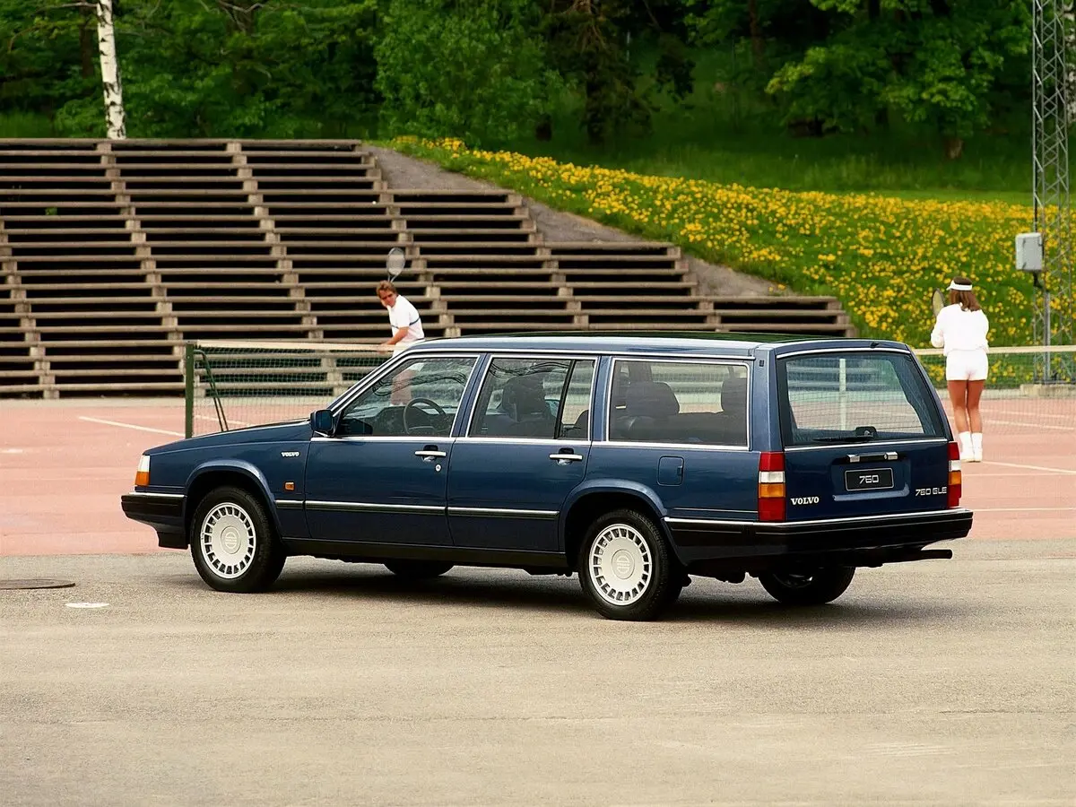 Volvo 760 1982 – 1992 Универсал 5 дв. — сүрөт 3