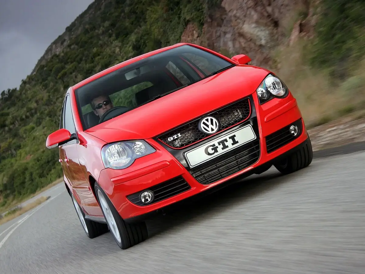 Volkswagen Polo GTI IV Хэтчбек 5 дв. — 照片 3