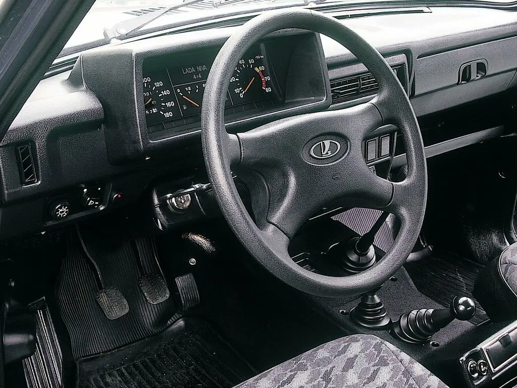 Lada (ВАЗ) 2129 1992 – 1996 Внедорожник 3 дв. — сүрөт 5