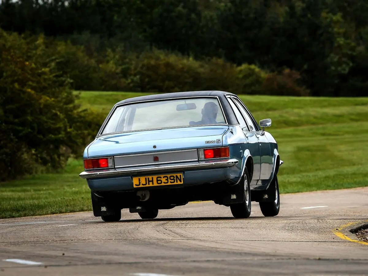 Vauxhall Victor FE Седан — сүрөт 4