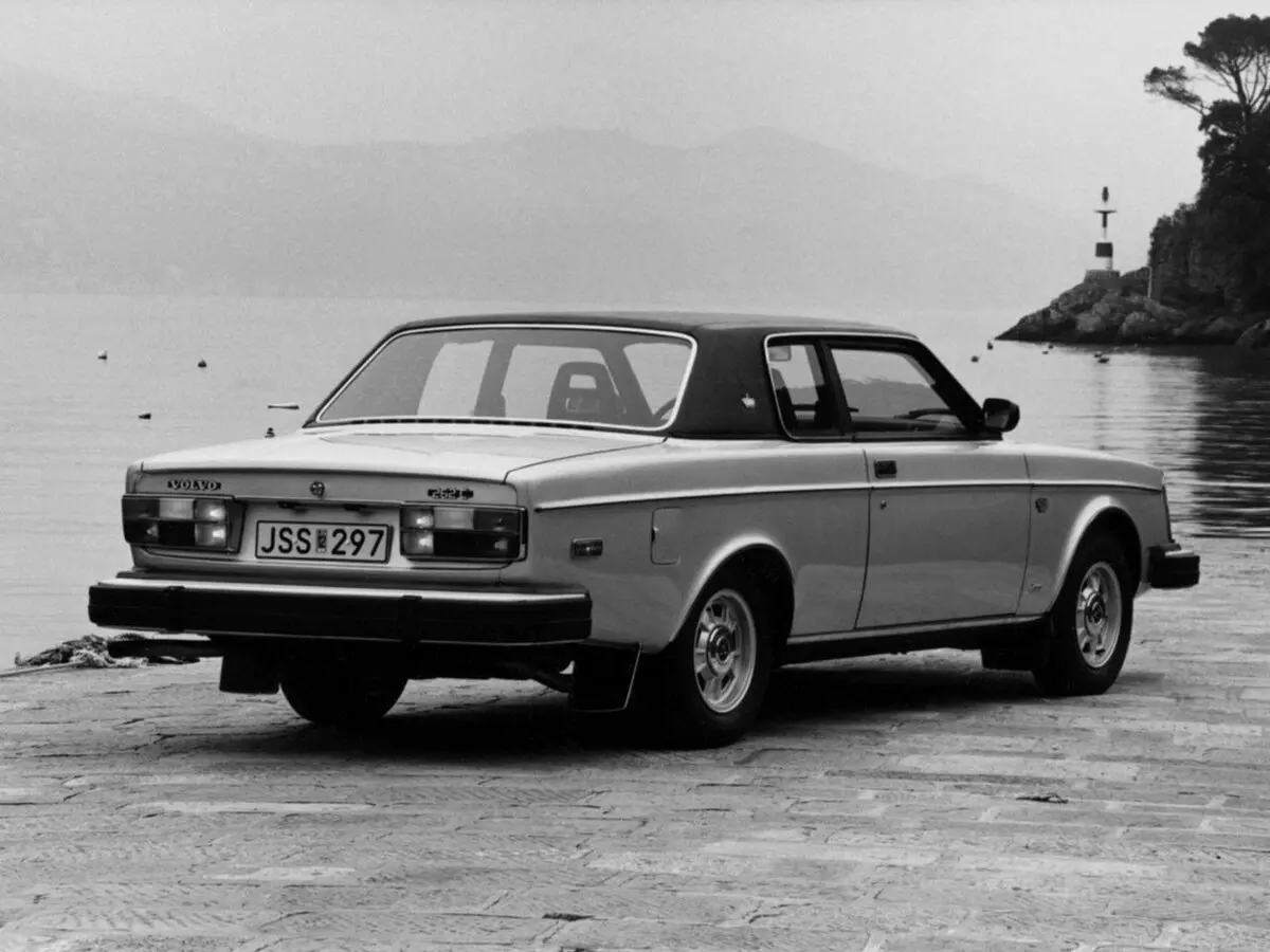 Volvo 260 Series 1974 – 1982 Седан 2 дв. — сүрөт 4