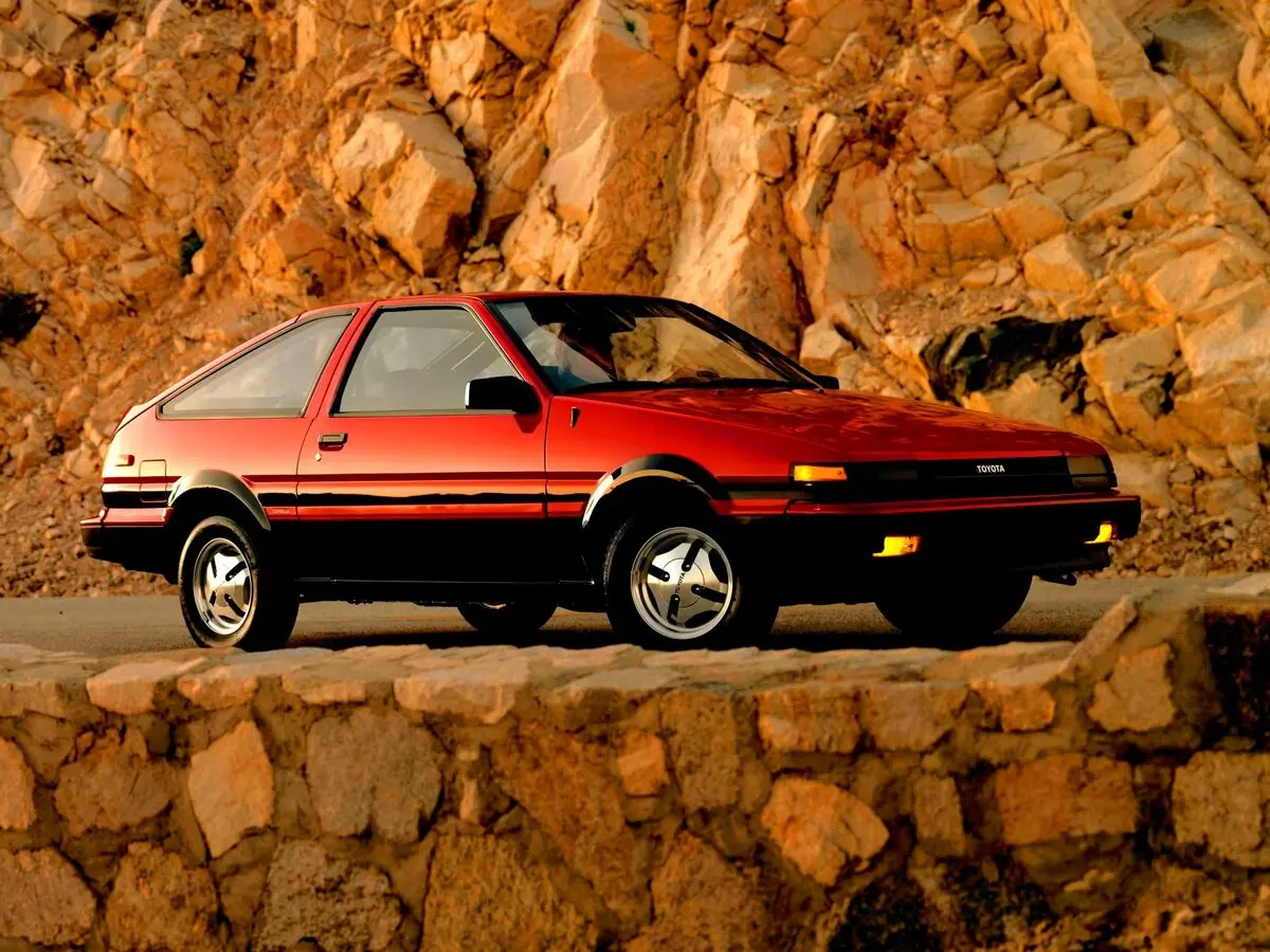 Toyota Corolla V (E80) Хэтчбек 3 дв.