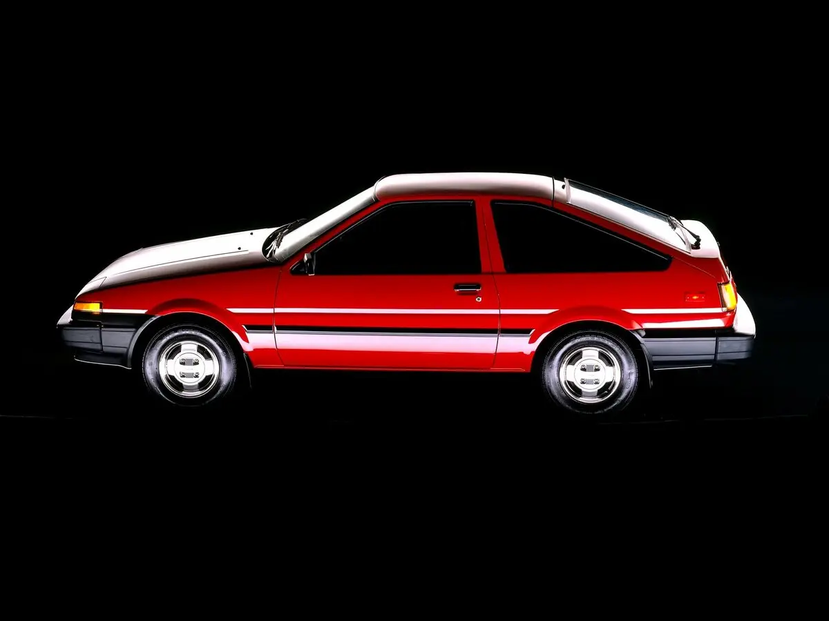 Toyota Corolla V (E80) Хэтчбек 3 дв. — фото 2
