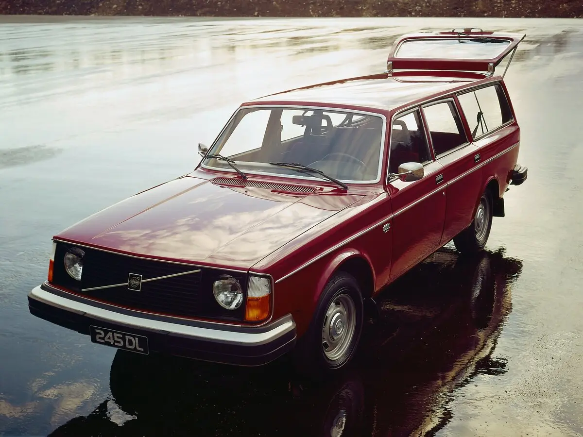 Volvo 240 Series 1974 – 1993 Универсал 5 дв. — photo 5