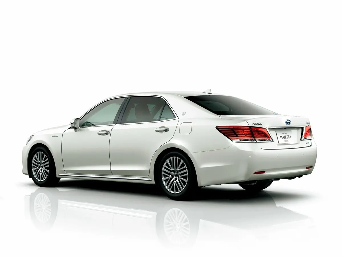 Toyota Crown Majesta VI (S210) Седан — фото 4