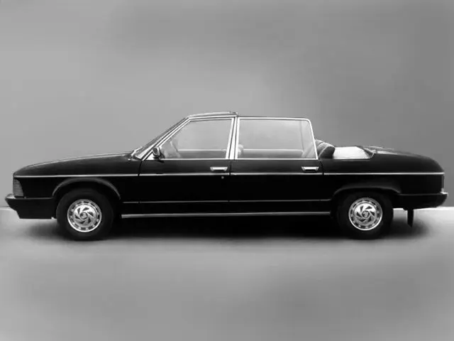Tatra T613 1973 – 1996 Кабриолет — 照片 2