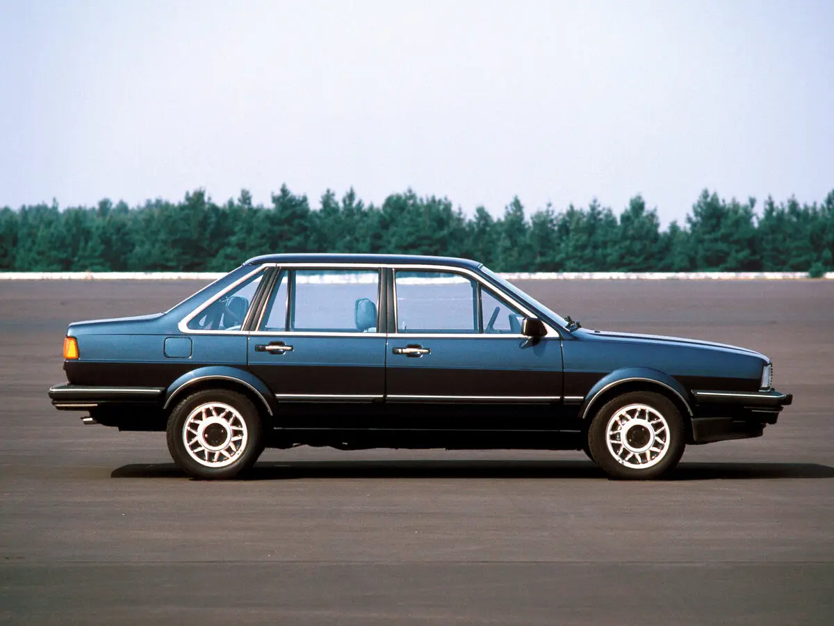 Volkswagen Santana I Седан — сүрөт 2