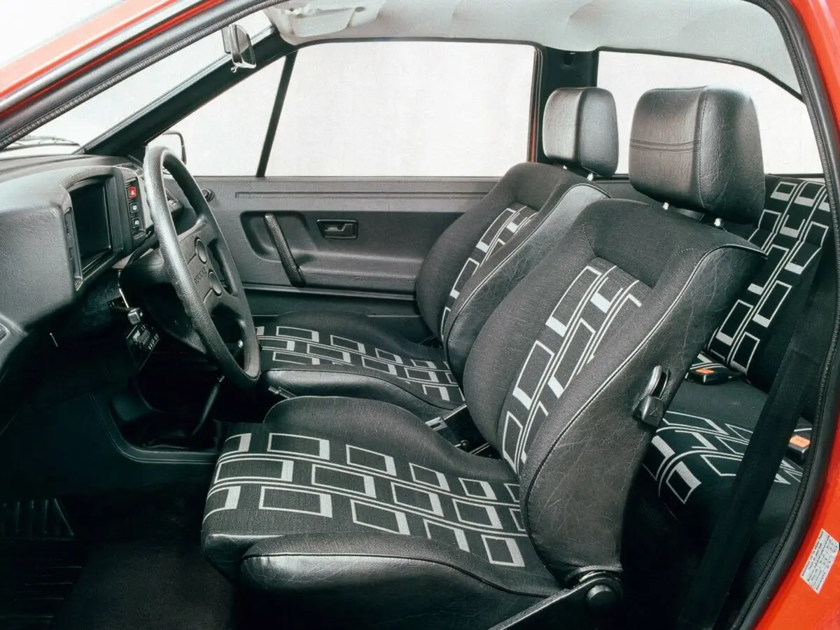 Volkswagen Scirocco II Хэтчбек 3 дв. — сүрөт 6