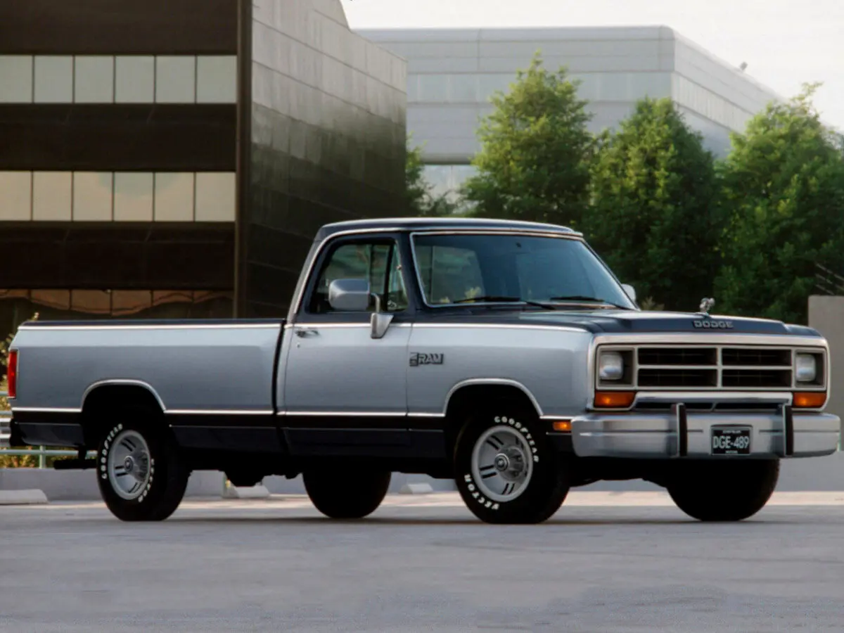 Dodge RAM I (D/W) Пикап Одинарная кабина — фото 3