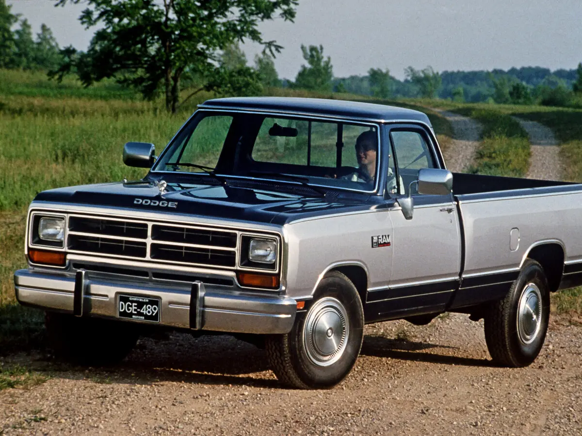 Dodge RAM I (D/W) Пикап Одинарная кабина — фото 4